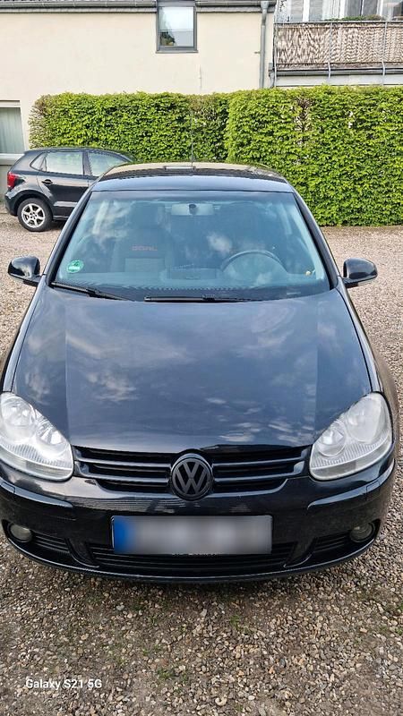 Second-hand VW Golf 80 CP (58 kW) 2006 Negru Coupe