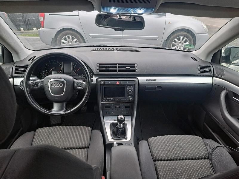Second-hand Audi A4 200 CP (147 kW) 2006 Negru Berlinǎ
