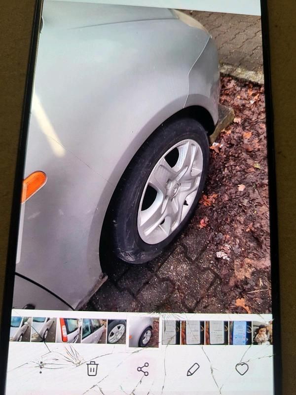 Gebraucht Ford C-MAX 105 PS (77 kW) 2006 Grau Van / Kleinbus