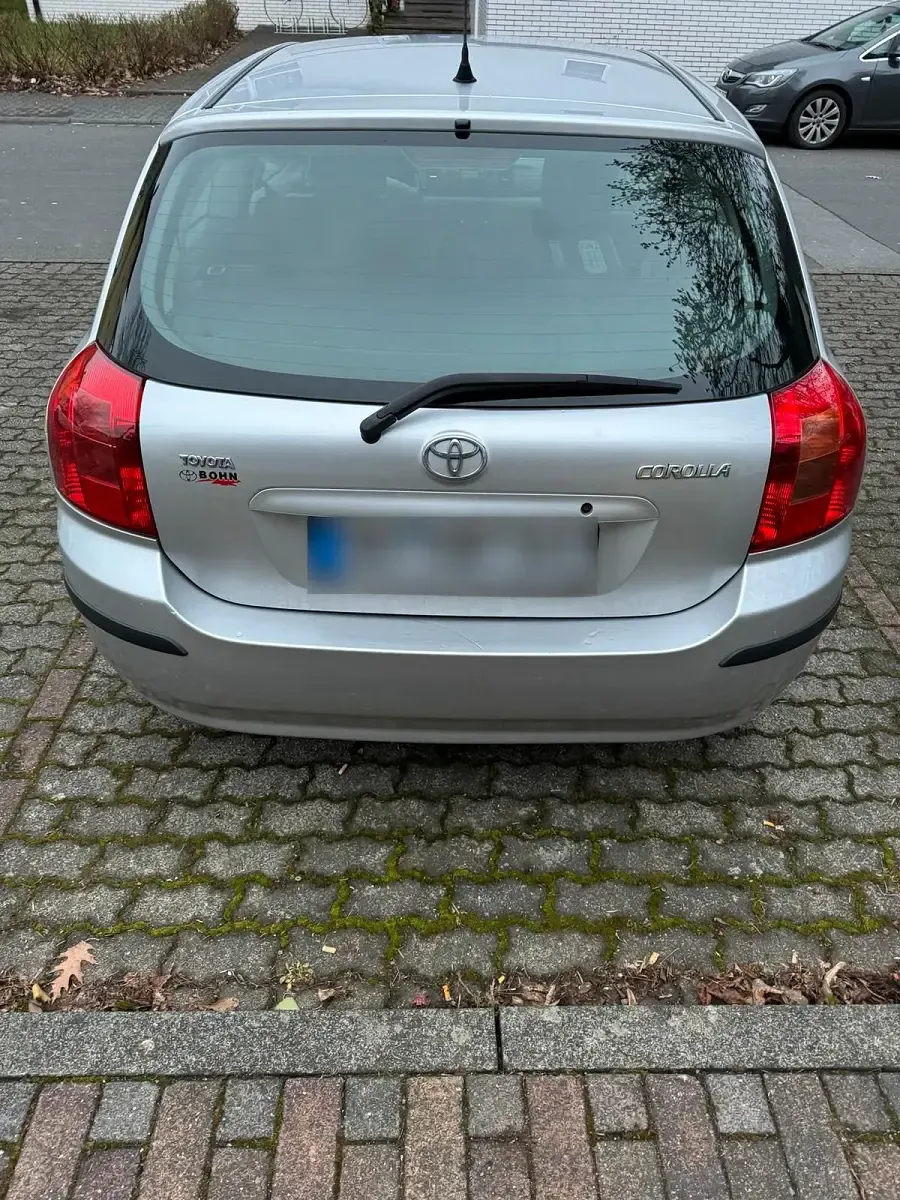 Gebraucht Toyota Corolla 76 PS (55 kW) 2002 Silber Limousine