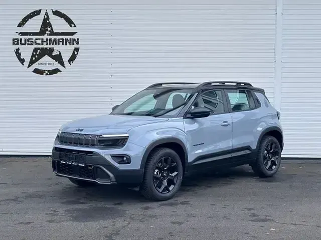 Neu Jeep Avenger Overland 145 PS (106 kW) 2026 Grau SUV