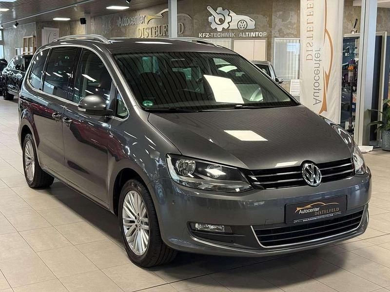 Indiumgrau Gebraucht 2015 VW Sharan Cup Van / Kleinbus | 13.990 € (Fairer Preis) - Bild 1/4