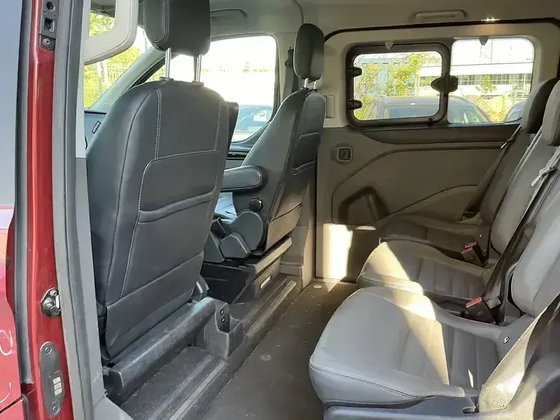 Gebraucht Ford Tourneo Custom Titanium X 185 PS (136 kW) 2022 Kapurrot metallic Van