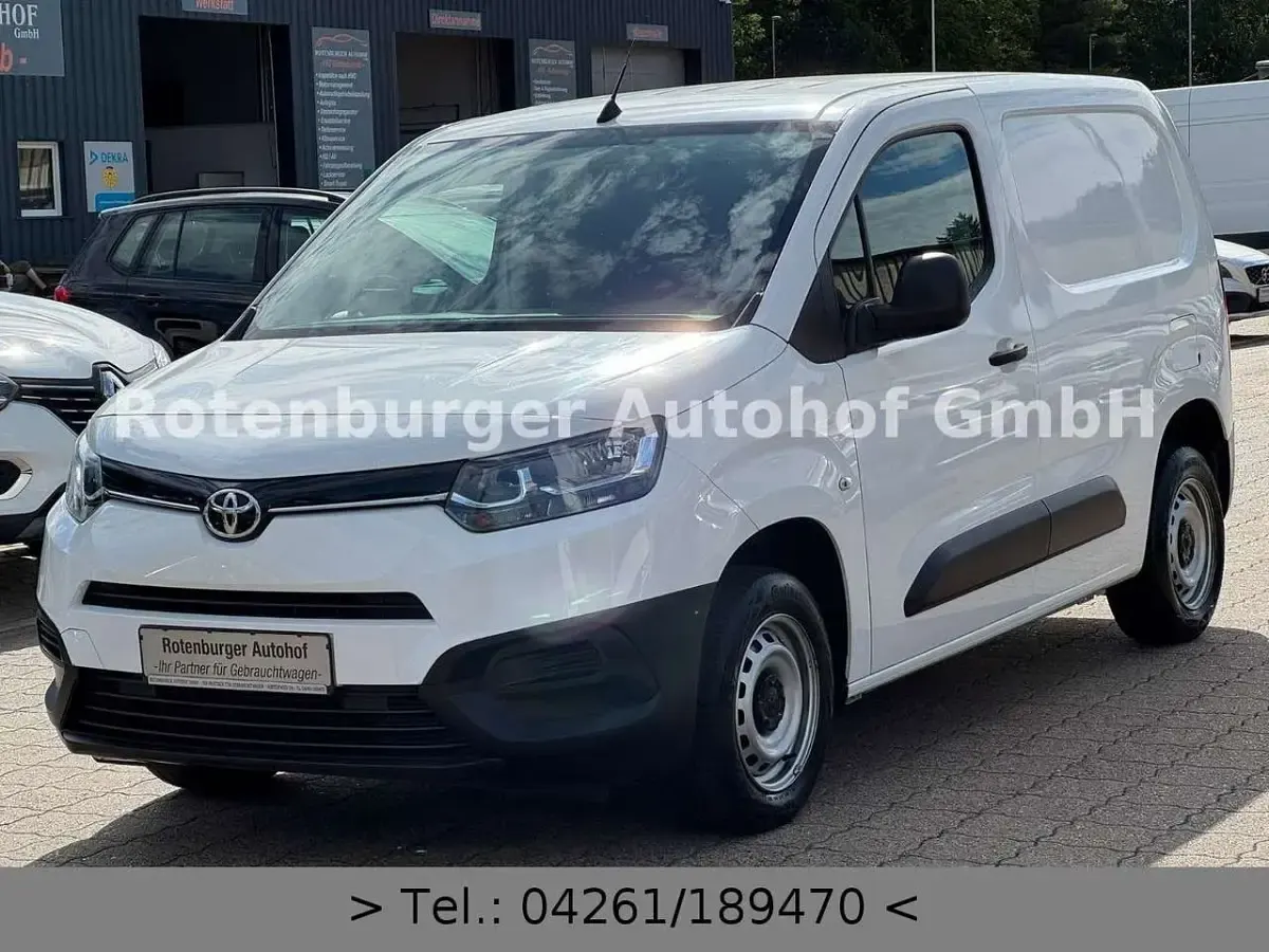 Gebraucht Toyota Proace 75 PS (55 kW) 2021 Arctic white Van / Kleinbus