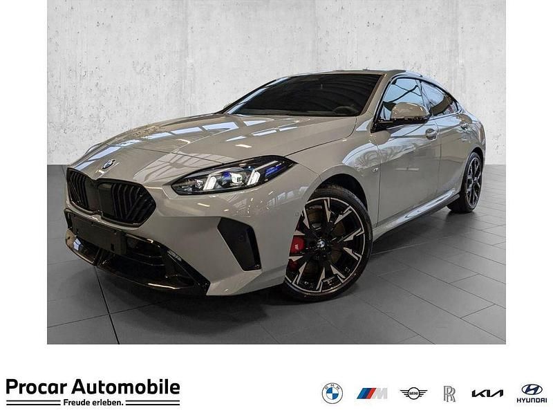 Grau Gebraucht 2025 BMW 220 M Sport Coupé | 42.400 € (Etwas zu teuer) - Bild 1/4