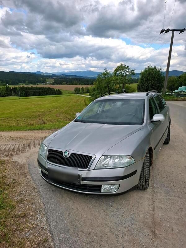Silber Gebraucht 2006 Skoda Octavia Kombi | 1.500 € (Guter Preis) - Bild 1/4