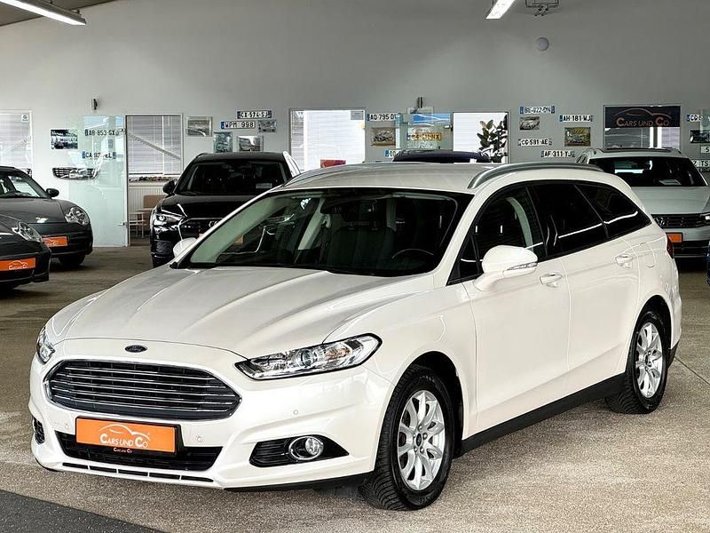 Weiß Gebraucht 2018 Ford Mondeo Limousine | 16.490 € (Fairer Preis) - Bild 1/4