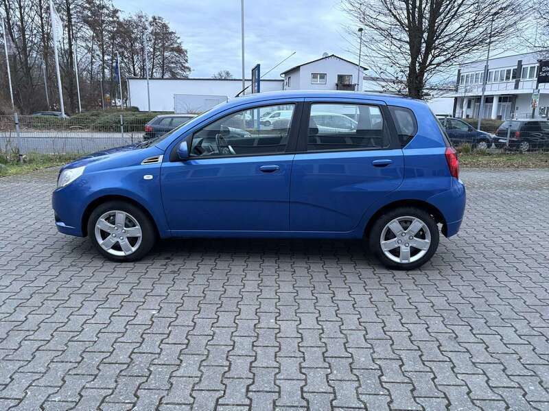 Blau Gebraucht 2009 Chevrolet Aveo LT Kleinwagen | 3.399 € (Etwas zu teuer) - Bild 1/4