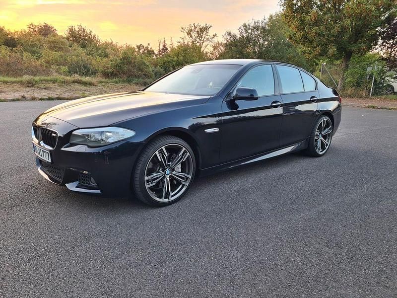 Blau Gebraucht 2011 BMW 535 M Sport Limousine | 14.500 € - Bild 1/4