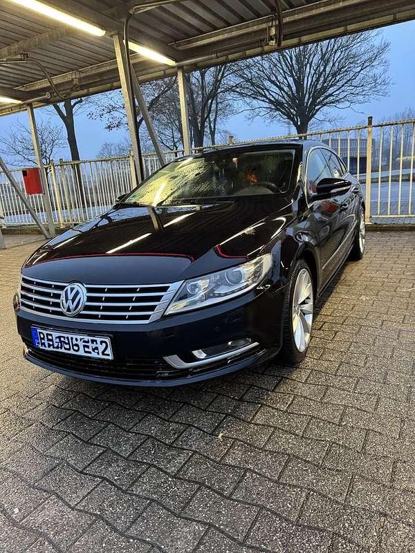 Second-hand VW CC Basis 299 CP (219 kW) 2015 Negru Berlinǎ