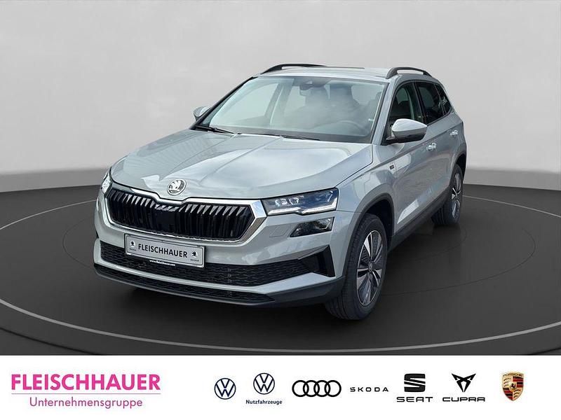Steelgrau Neu 2025 Skoda Karoq Tour SUV | 39.790 € (Teuer) - Bild 1/4