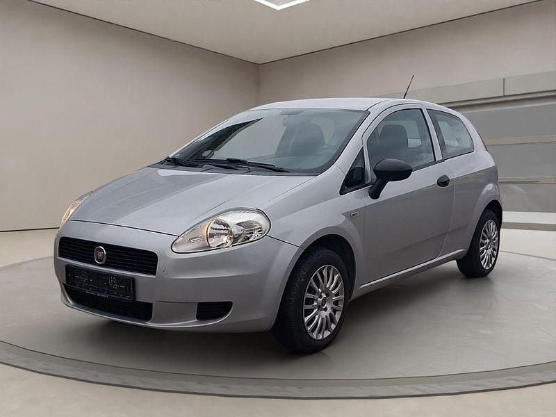 Gebraucht Fiat Punto Pop 69 PS (50 kW) 2013 Silber Kleinwagen