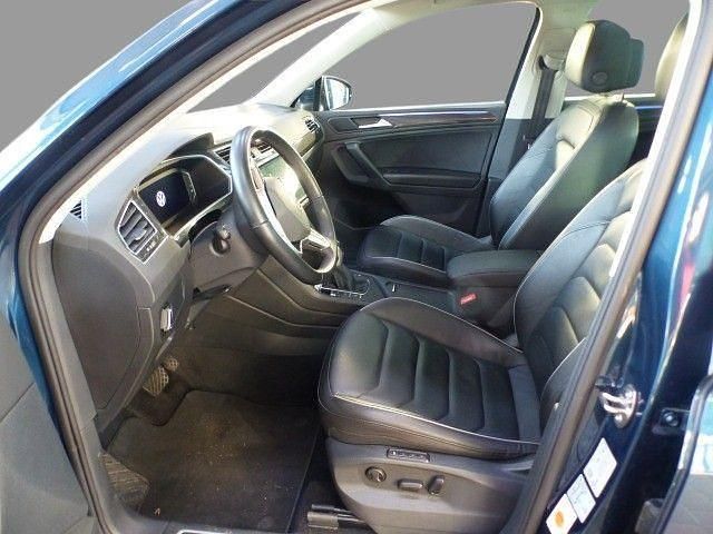 Gebraucht VW Tiguan Elegance 245 PS (180 kW) 2022 Blau SUV