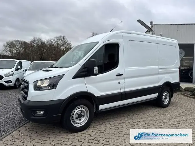 Używany Ford Transit 131 KM (96 kW) 2022 Biały Minivan