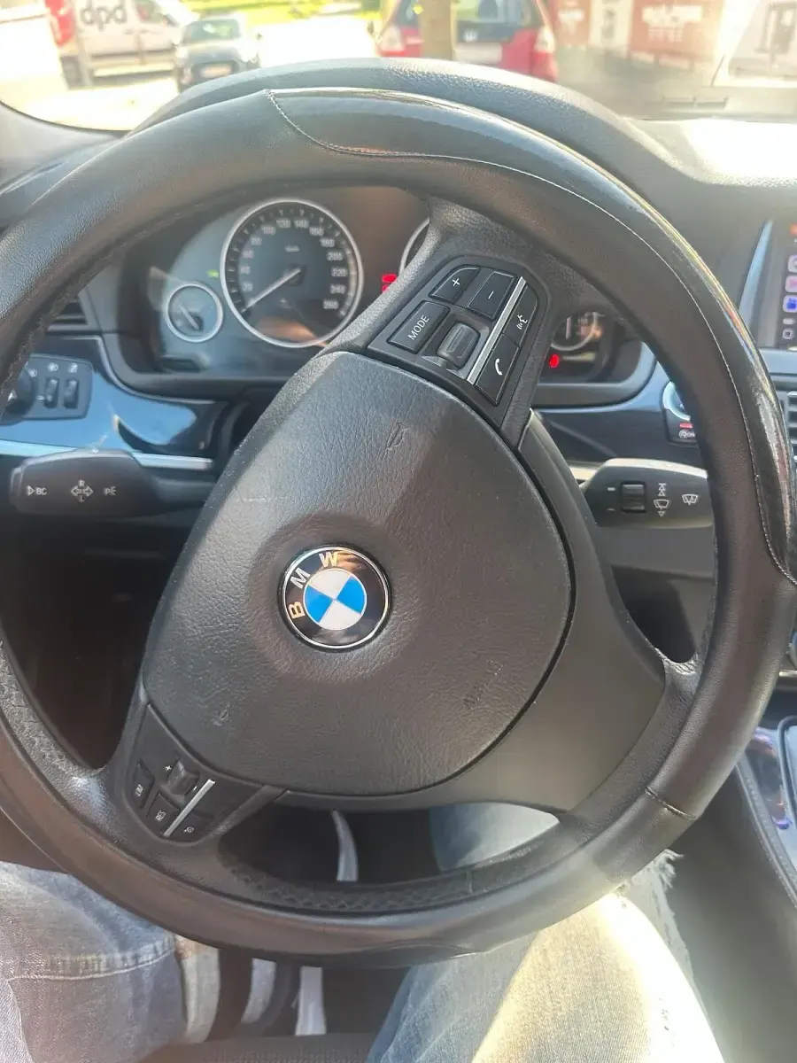 Usata BMW 520 184 CV (135 kW) 2012 Nero Berlina