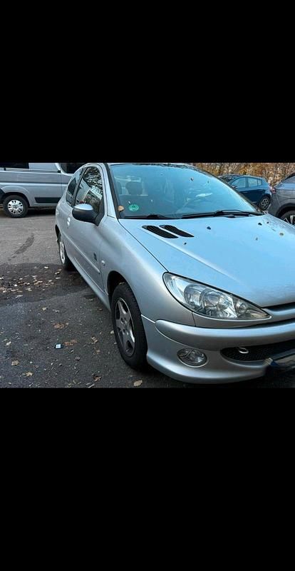Gebraucht Peugeot 206 75 PS (55 kW) 2007 Kleinwagen