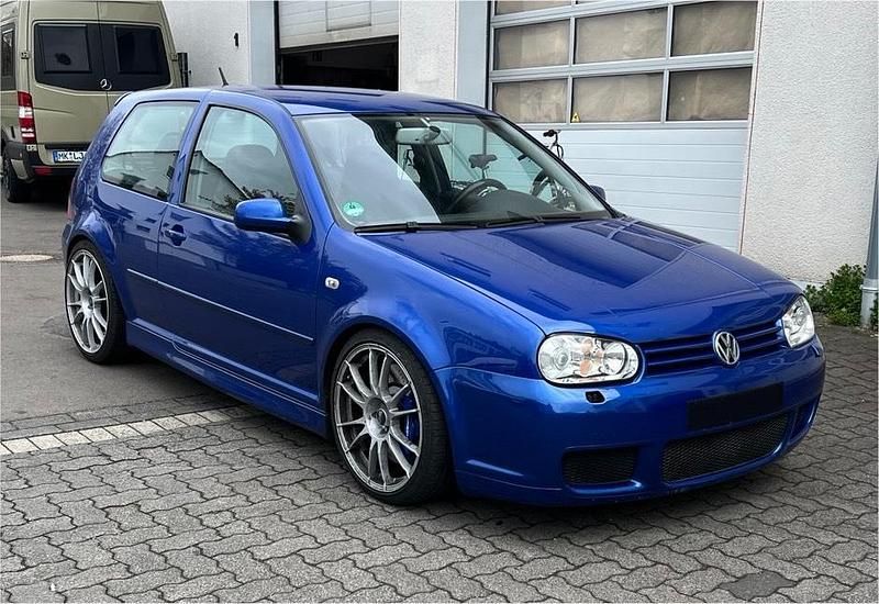Gebraucht 2018 VW Golf VII R Kleinwagen | 29.000 € - Bild 1/4