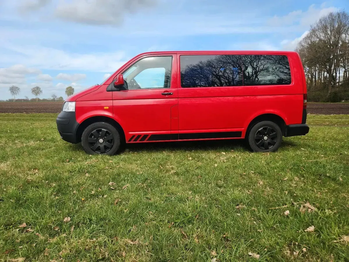 Gebraucht VW Caravelle 105 PS (77 kW) 2005 Van