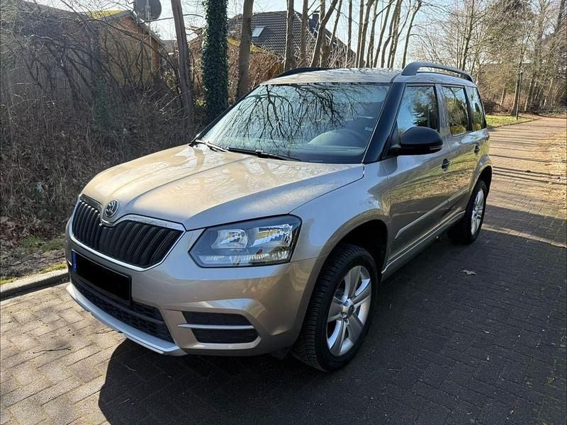 Gebraucht Skoda Yeti Active 122 PS (89 kW) 2014 Beige SUV