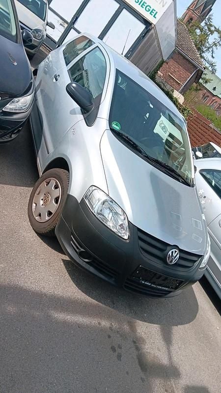 Gebraucht VW Fox 54 PS (39 kW) 2009 Silber Kleinwagen