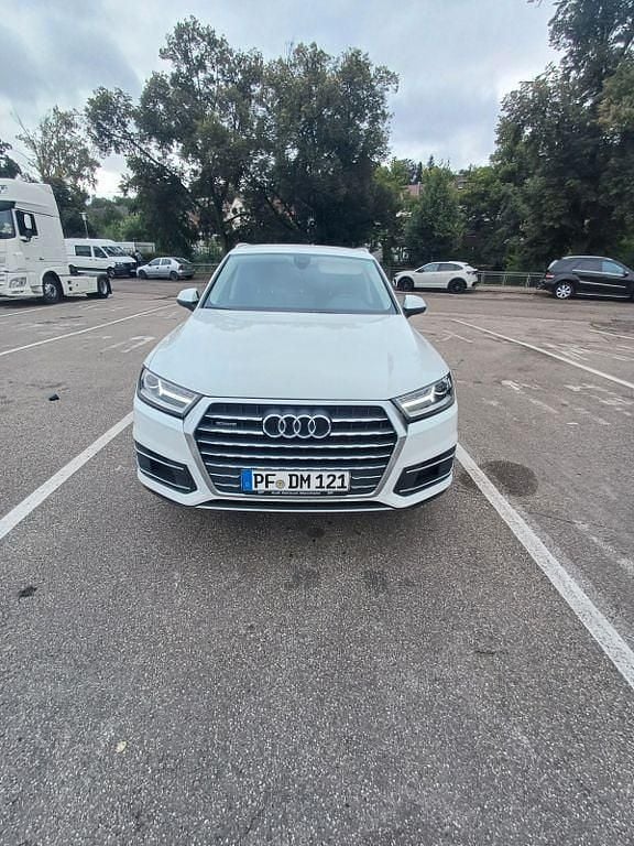Gebraucht Audi Q7 Ambiente 218 PS (160 kW) 2017 Weiß SUV