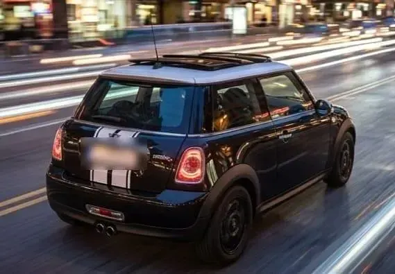 Gebraucht Mini Cooper 120 PS (88 kW) 2009 Schwarz Kleinwagen
