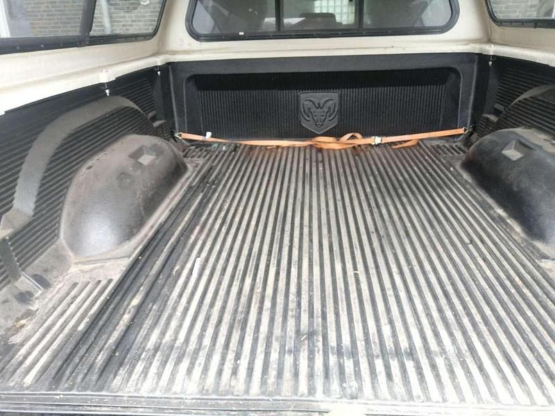 Second-hand Dodge Ram 396 CP (291 kW) 2012 Negru Pickup