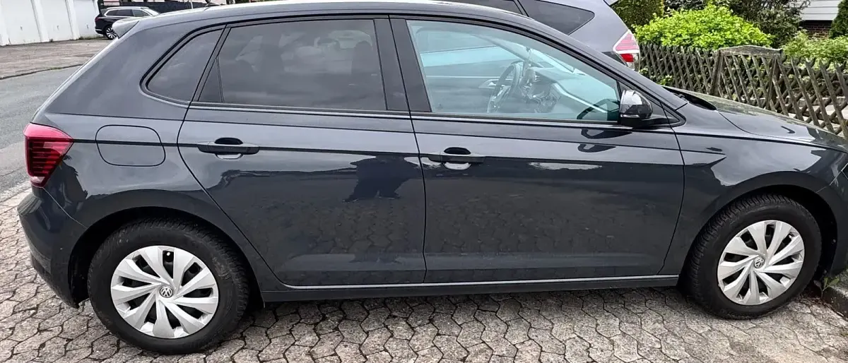 Gebraucht VW Polo 2017 Grau Limousine