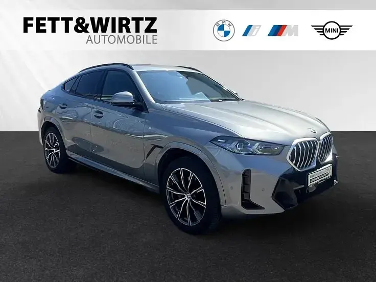 Gebraucht BMW X6 M Sport 352 PS (258 kW) 2025 SUV