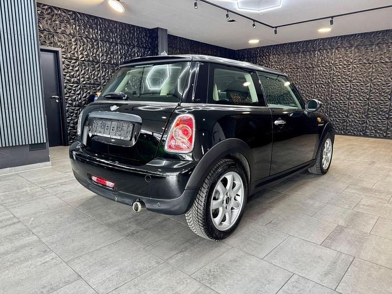 Gebraucht Mini One D 90 PS (66 kW) 2011 Schwarz Kleinwagen