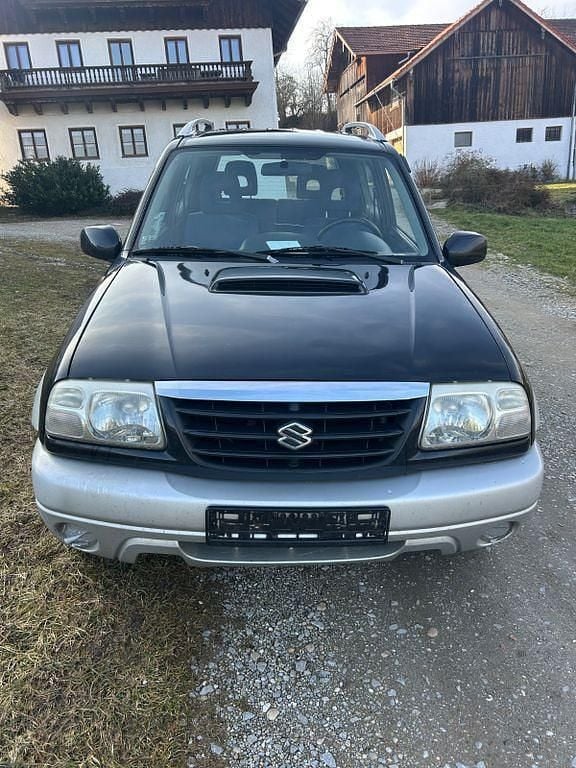 Gebraucht Suzuki Grand Vitara 109 PS (80 kW) 2004 Schwarz SUV