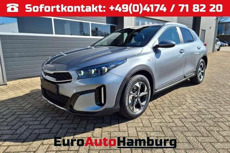 Neu Kia XCeed 150 PS (110 kW) 2026 Lunarsilber metallic SUV