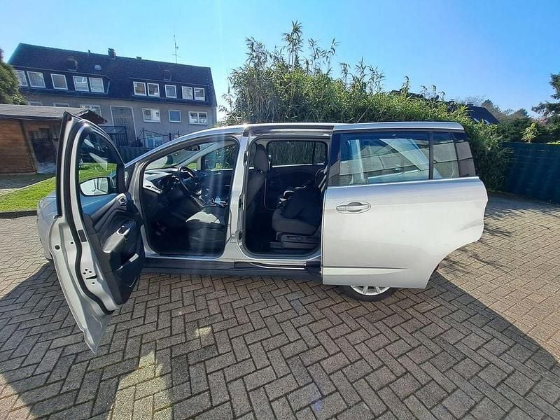 Gebraucht Ford Grand C-Max Trend 125 PS (91 kW) 2016 Silber Van / Kleinbus