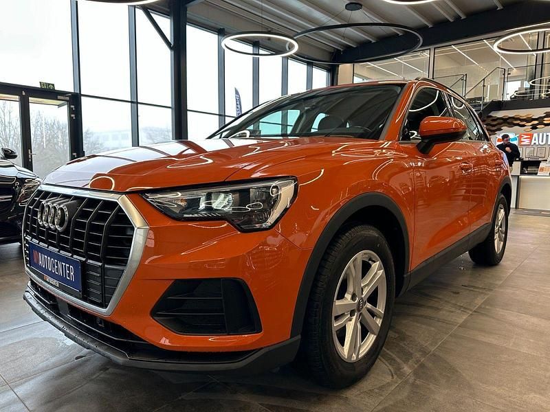 Gebraucht Audi Q3 Sport 150 PS (110 kW) 2019 Orange SUV