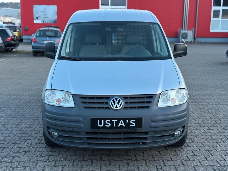 Second-hand VW Caddy 109 CP (80 kW) 2008 Argintiu Monovolum
