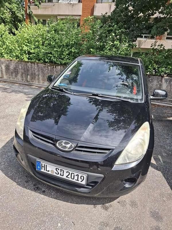 Gebraucht 2009 Hyundai i20 Style Limousine | 1.800 € (Superpreis) - Bild 1/4