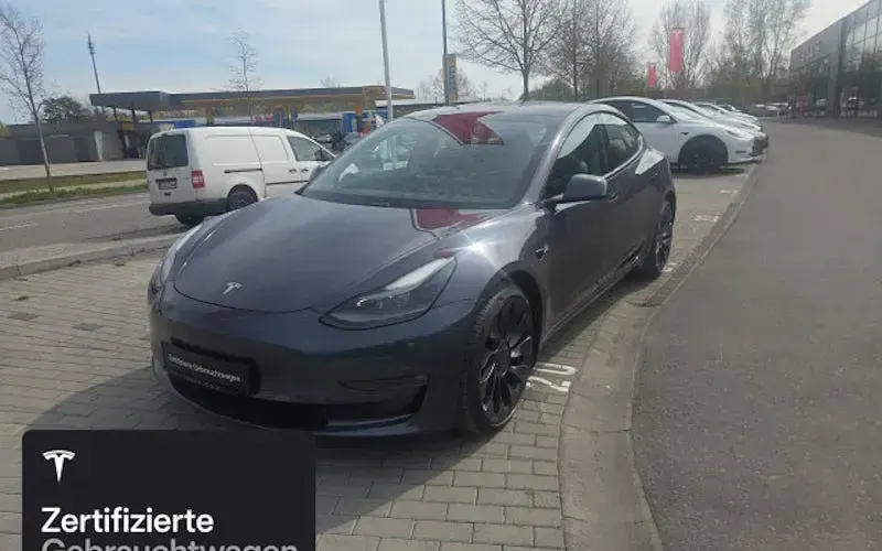 Second-hand Tesla Model 3 Performance 377 kW (513 CP) 2021 Argintiu Berlinǎ