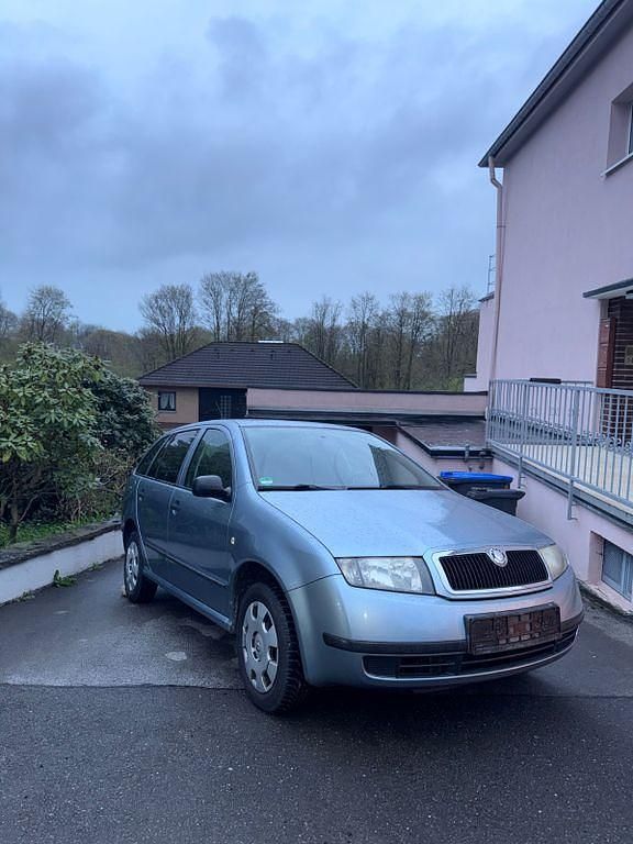 Second-hand Skoda Fabia 75 CP (55 kW) 2003 Argintiu Break