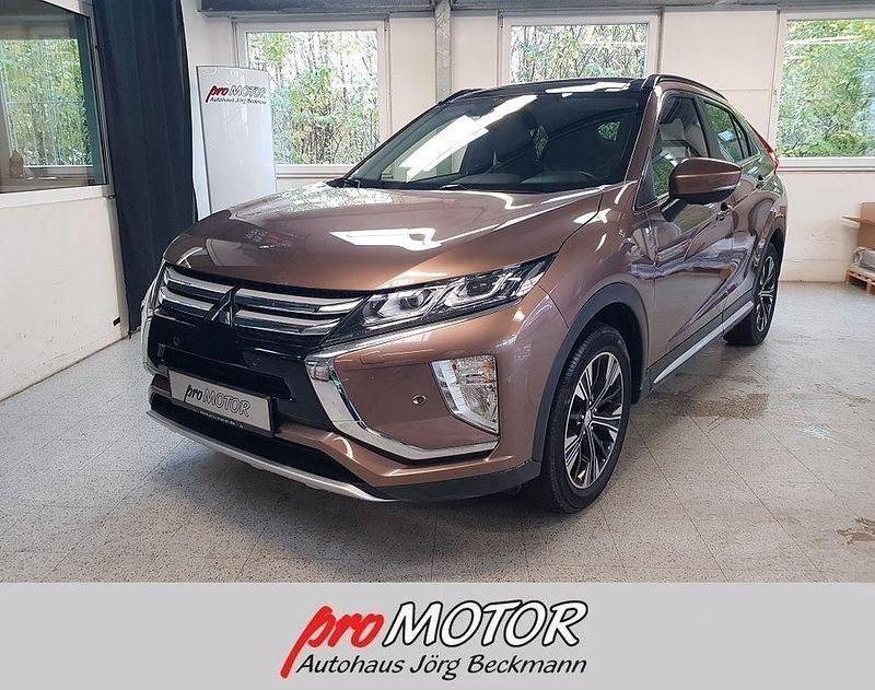 Braun Gebraucht 2019 Mitsubishi Eclipse Cross Top SUV | 18.450 € (Fairer Preis) - Bild 1/4