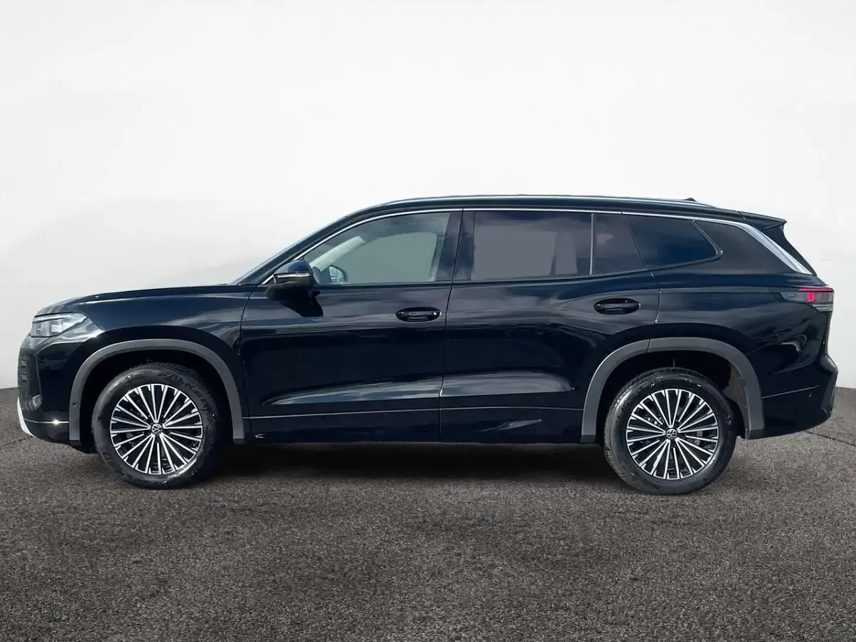 Gebraucht VW Tayron Life 204 PS (150 kW) 2025 Grenadillschwarz SUV