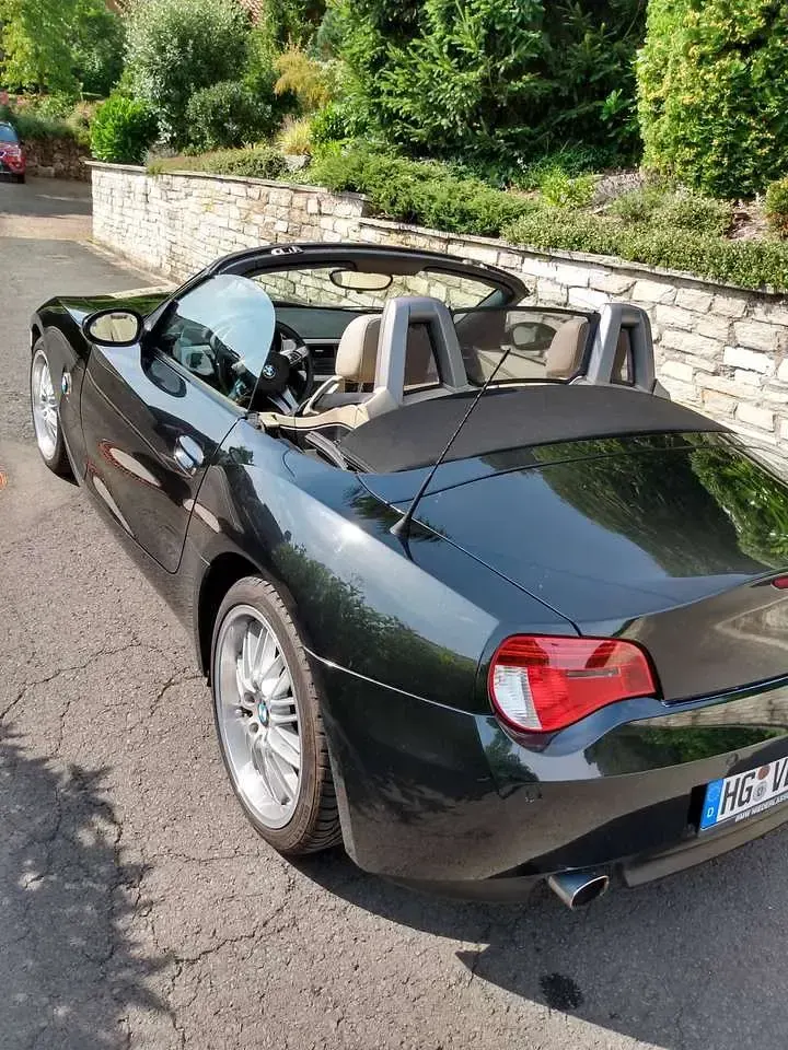 Gebraucht BMW Z4 150 PS (110 kW) 2007 Schwarz Cabrio
