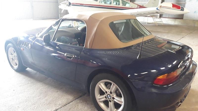 Gebraucht BMW Z3 140 PS (102 kW) 1998 Blau Cabrio
