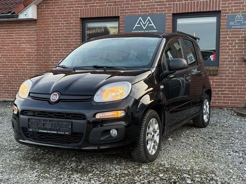 Gebraucht Fiat Panda Easy 69 PS (50 kW) 2015 Schwarz Kleinwagen