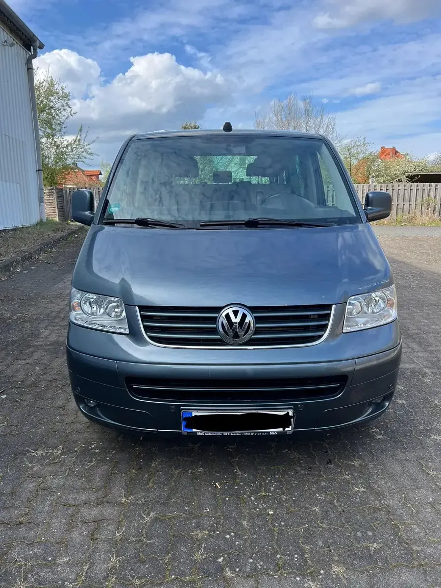 Gebraucht VW T5 United 174 PS (127 kW) 2008 Grau Van