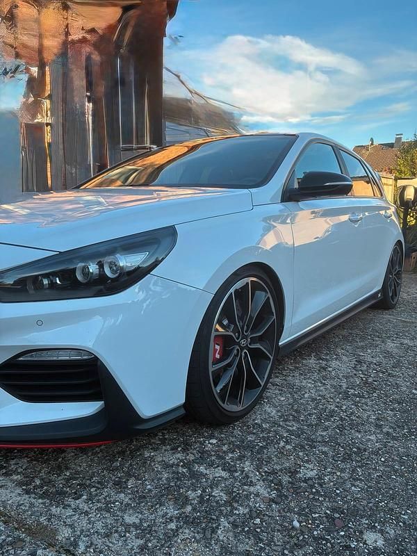 Gebraucht Hyundai i30 N Performance 275 PS (202 kW) 2018 Weiß Kleinwagen