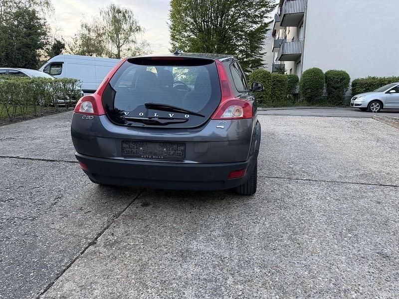 Second-hand Volvo C30 109 CP (80 kW) 2009 Gri Hatchback