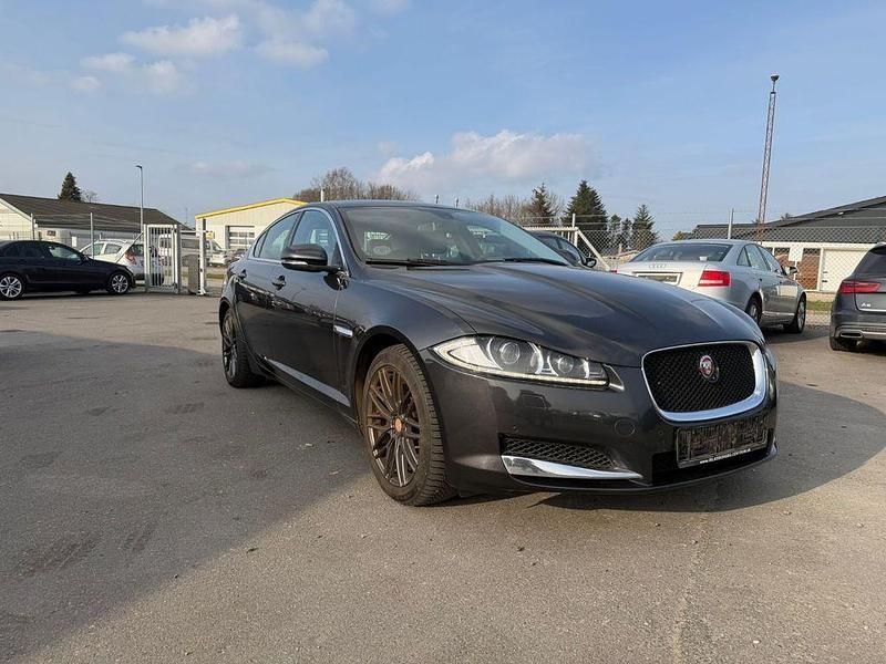 Gebraucht Jaguar XF 241 PS (177 kW) 2013 Grau Limousine