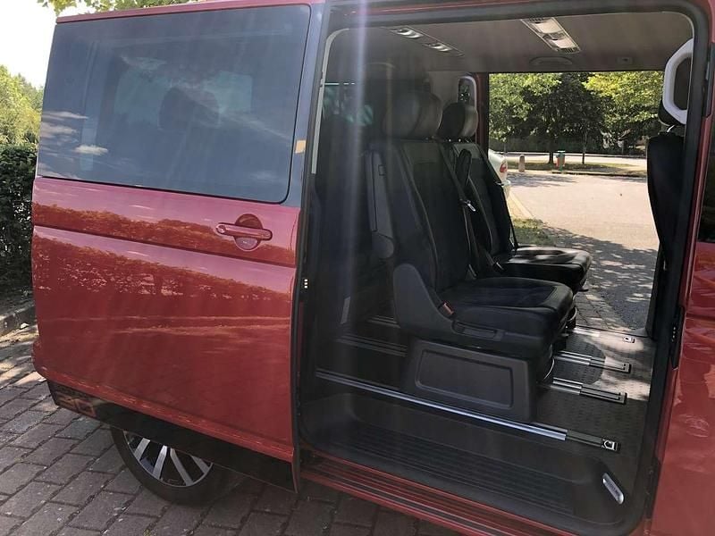 Gebraucht VW T6 Edition 204 PS (150 kW) 2016 Rot Van