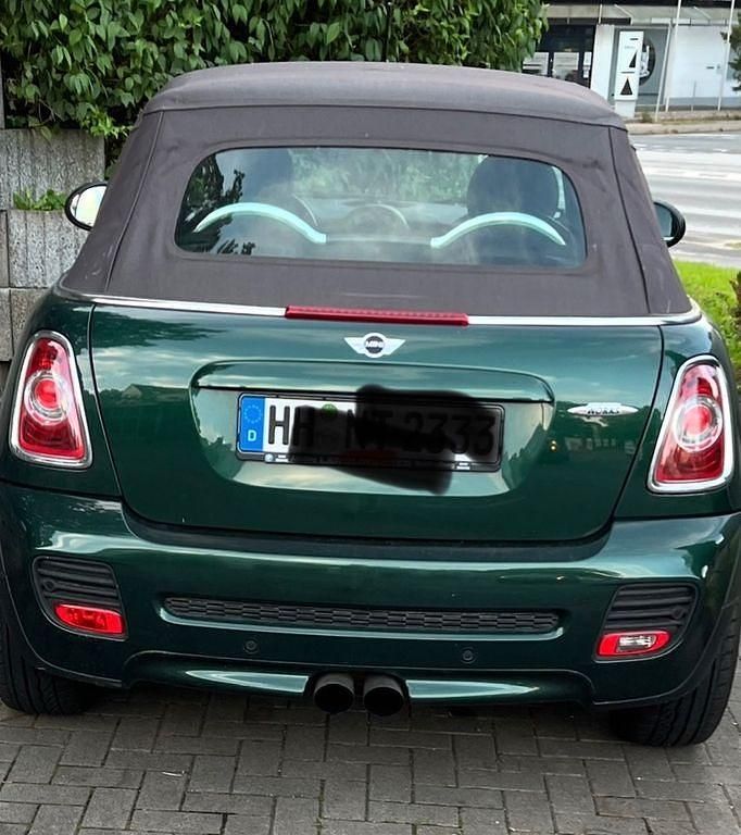 Grün Gebraucht 2015 Mini John Cooper Works Kleinwagen | 21.500 € (Fairer Preis) - Bild 1/4
