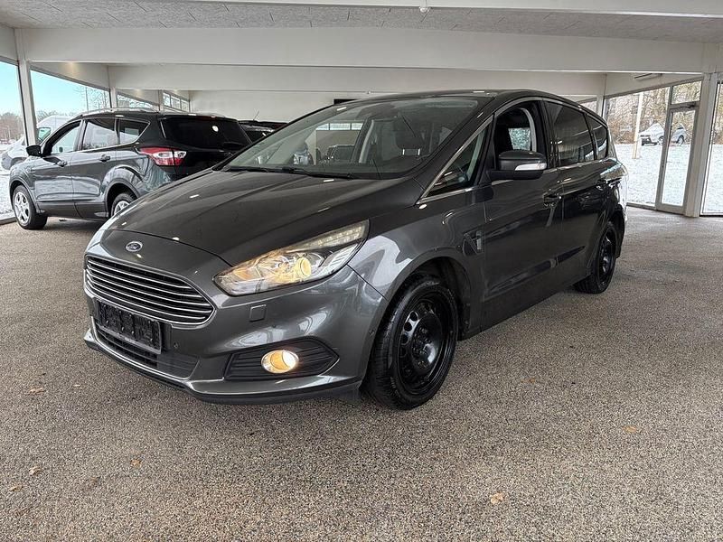 Gebraucht Ford S-MAX S 160 PS (117 kW) 2016 Grau Van / Kleinbus